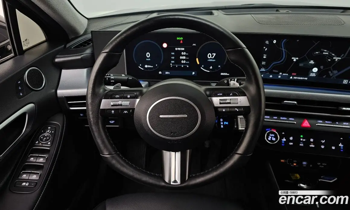 Hyundai Sonata 2023 1.6 автомат (гидро), фото 18