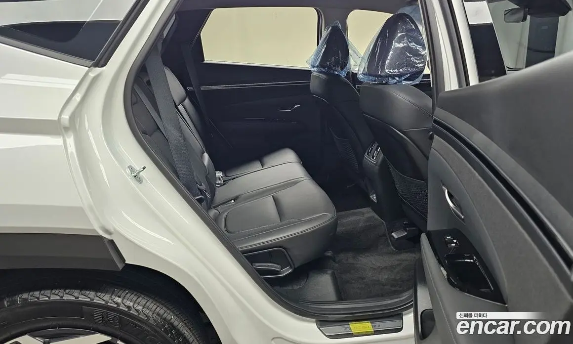 Hyundai Tucson 2023 1.6 автомат (гидро), фото 17