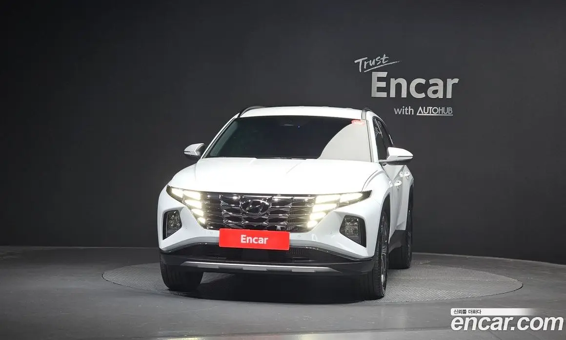 Hyundai Tucson 2023 1.6 автомат (гидро), фото 3