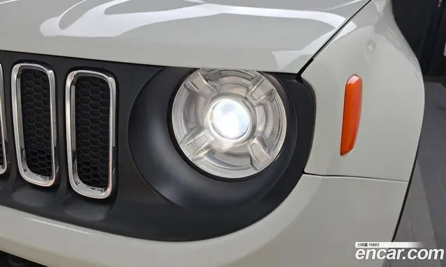 Jeep Renegade 2017 2.4 автомат (гидро), миниатюра 8 Jeep Renegade 2017 2.4 автомат (гидро), миниатюра 8