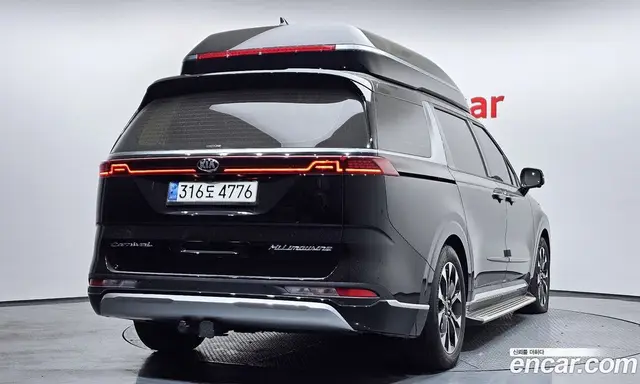 Kia Carnival 2021 2.2 автомат (гидро), миниатюра 2