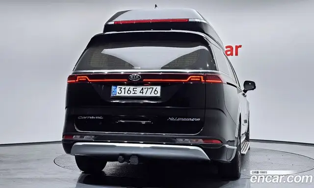 Kia Carnival 2021 2.2 автомат (гидро), миниатюра 4