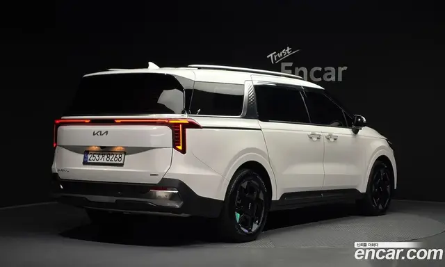 Kia Carnival 2024 1.6 автомат (гидро), миниатюра 2 Kia Carnival 2024 1.6 автомат (гидро), миниатюра 2
