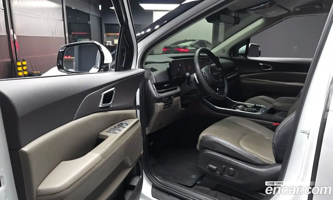 Kia Carnival 2024 1.6 автомат (гидро), фото 13 Kia Carnival 2024 1.6 автомат (гидро), фото 13