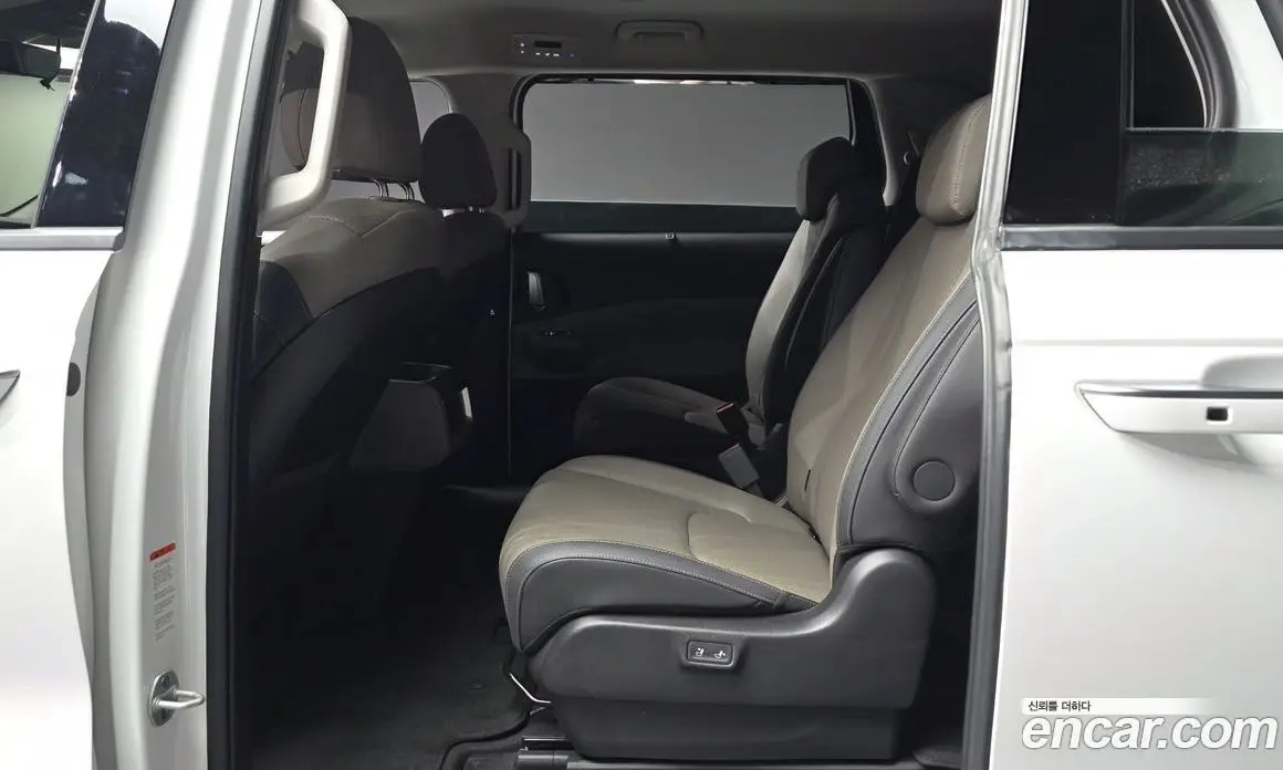 Kia Carnival 2024 1.6 автомат (гидро), фото 16 Kia Carnival 2024 1.6 автомат (гидро), фото 16