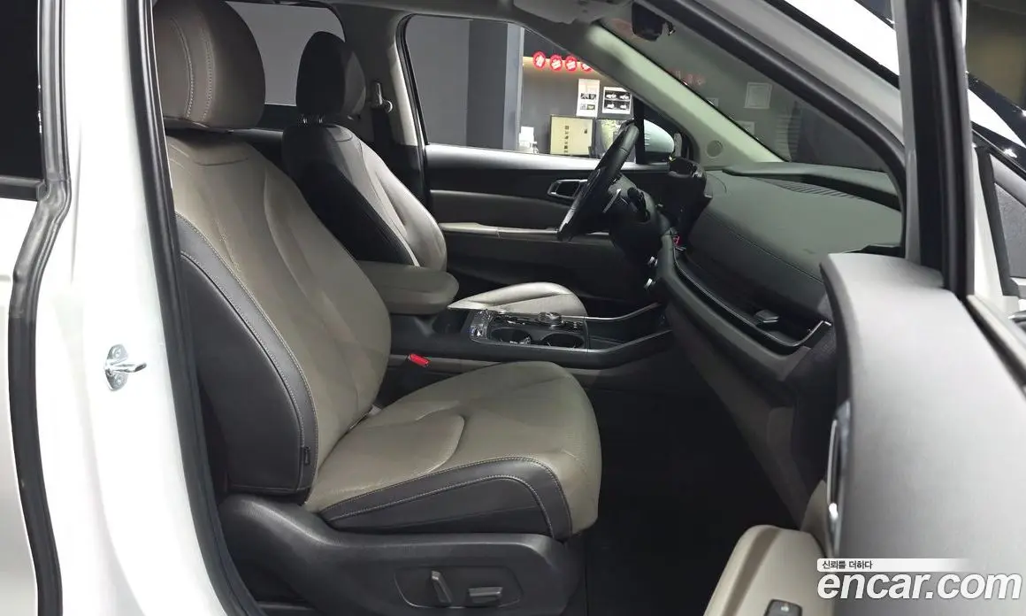Kia Carnival 2024 1.6 автомат (гидро), фото 17 Kia Carnival 2024 1.6 автомат (гидро), фото 17