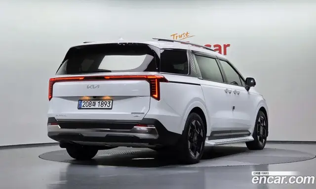Kia Carnival 2024 1.6 автомат (гидро), миниатюра 2