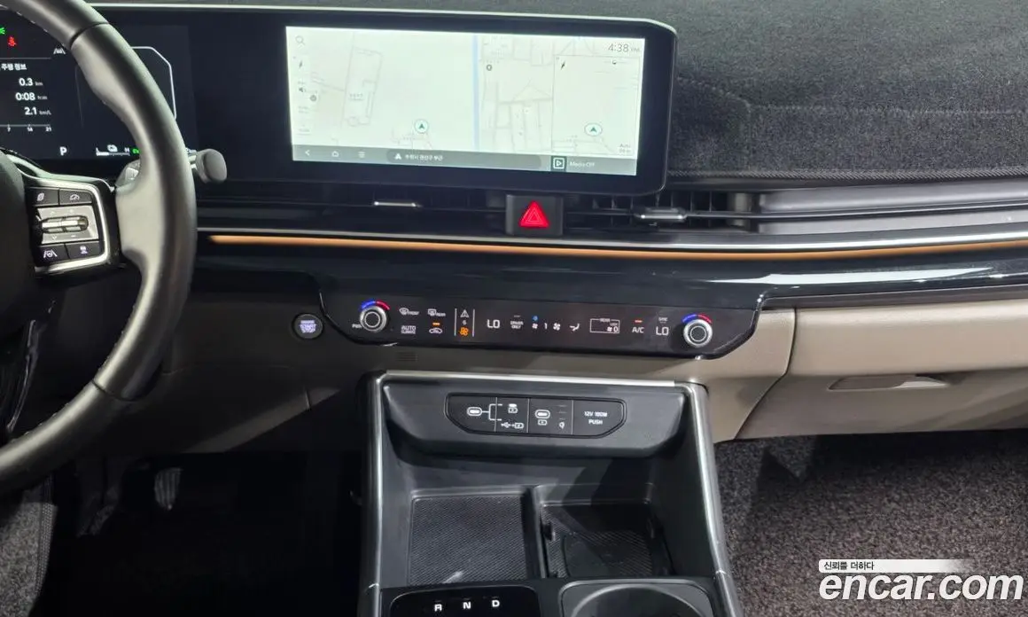 Kia Carnival 2024 1.6 автомат (гидро), фото 20