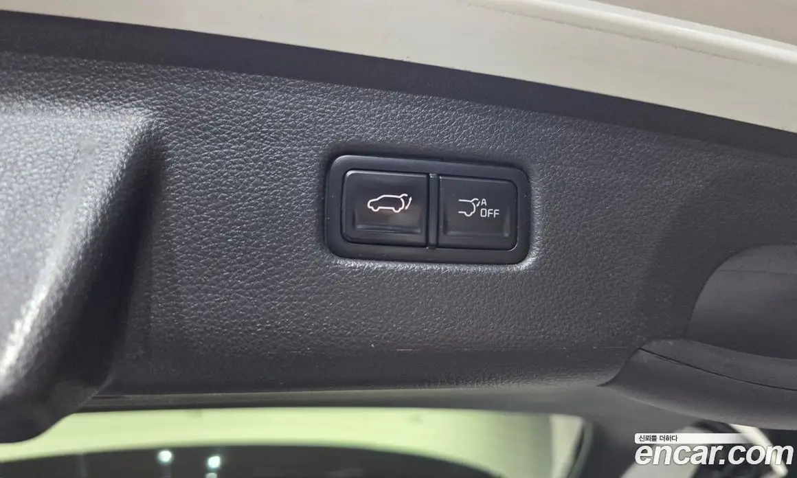 Kia Carnival 2024 1.6 автомат (гидро), фото 28