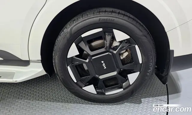 Kia Carnival 2024 1.6 автомат (гидро), миниатюра 7