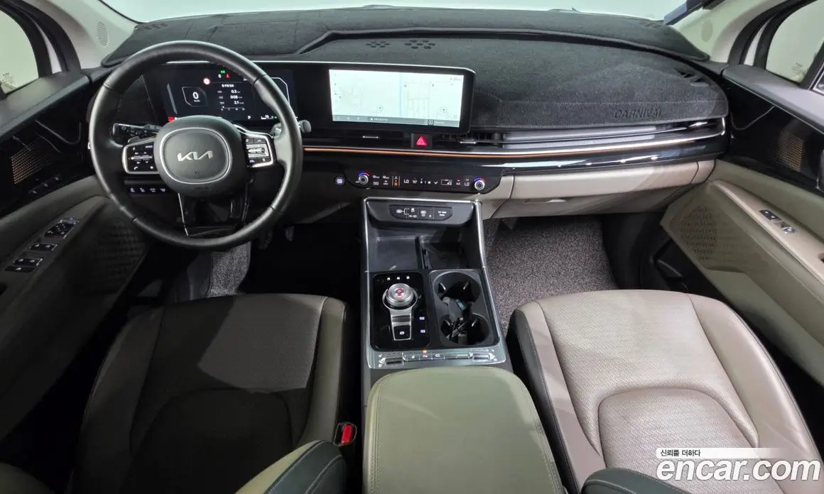 Kia Carnival 2024 1.6 автомат (гидро), фото 10
