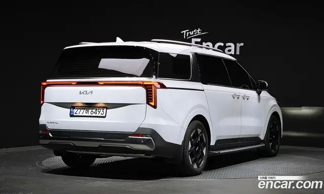 Kia Carnival 2024 3.5 автомат (гидро), миниатюра 2