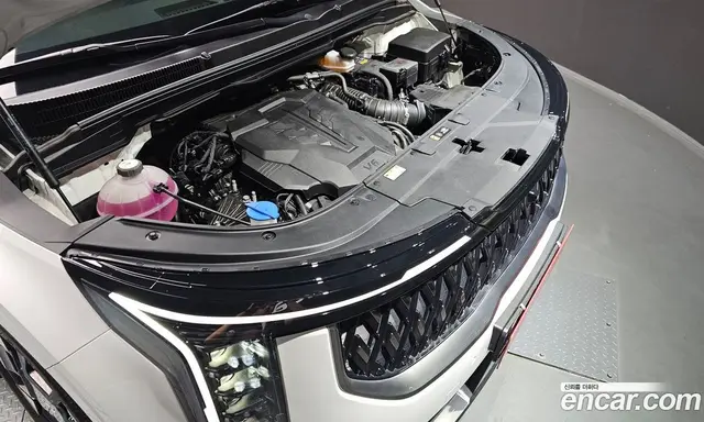 Kia Carnival 2024 3.5 автомат (гидро), миниатюра 6