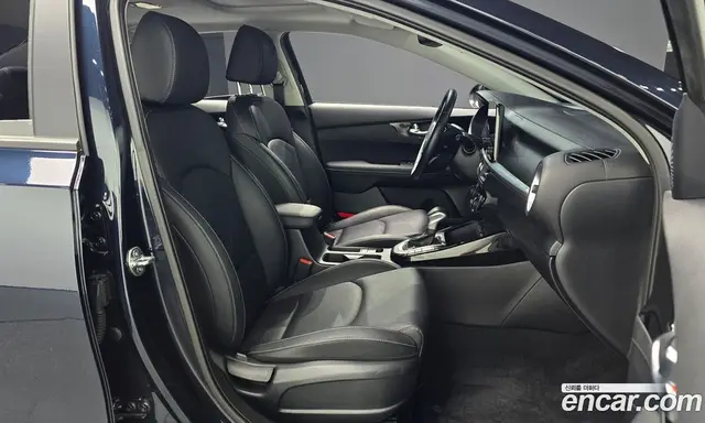 Kia K3 2022 1.6 автомат (гидро), миниатюра 12