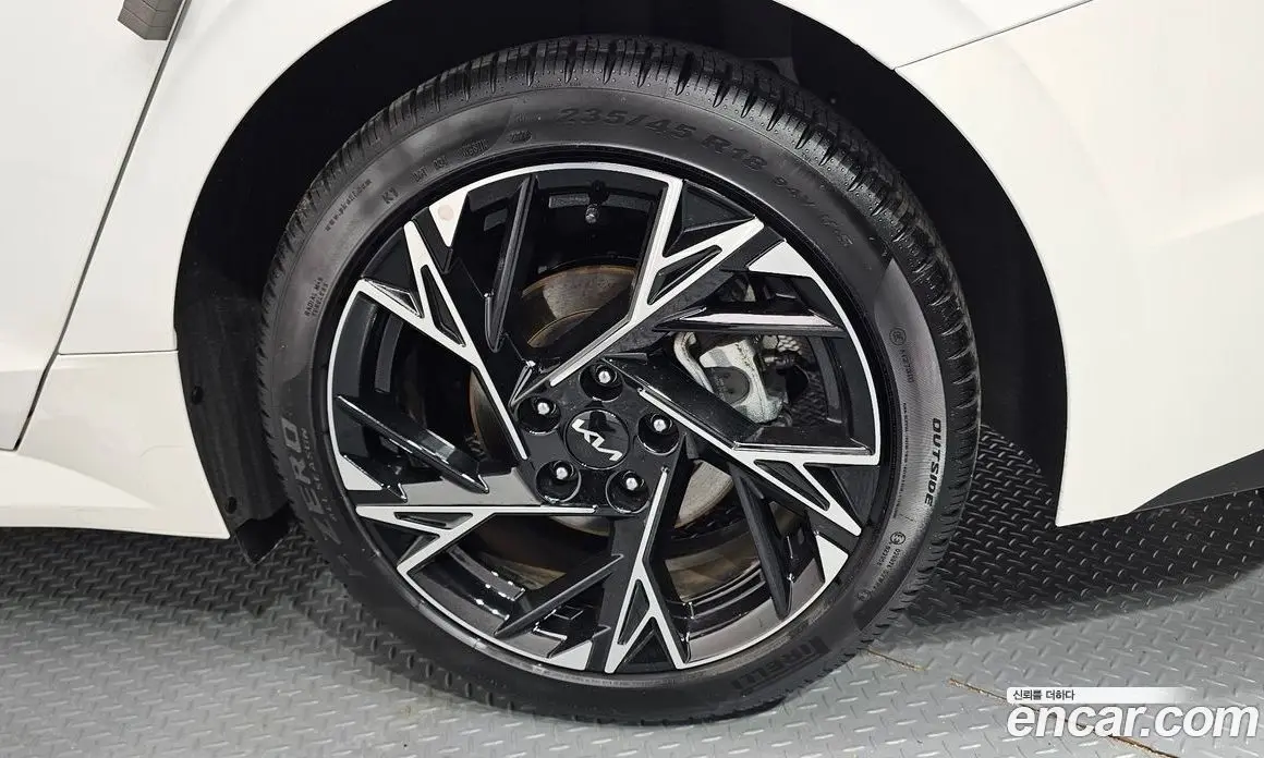 Kia K5 (Optima) 2024 2.0 автомат (гидро), фото 7 Kia K5 (Optima) 2024 2.0 автомат (гидро), фото 7