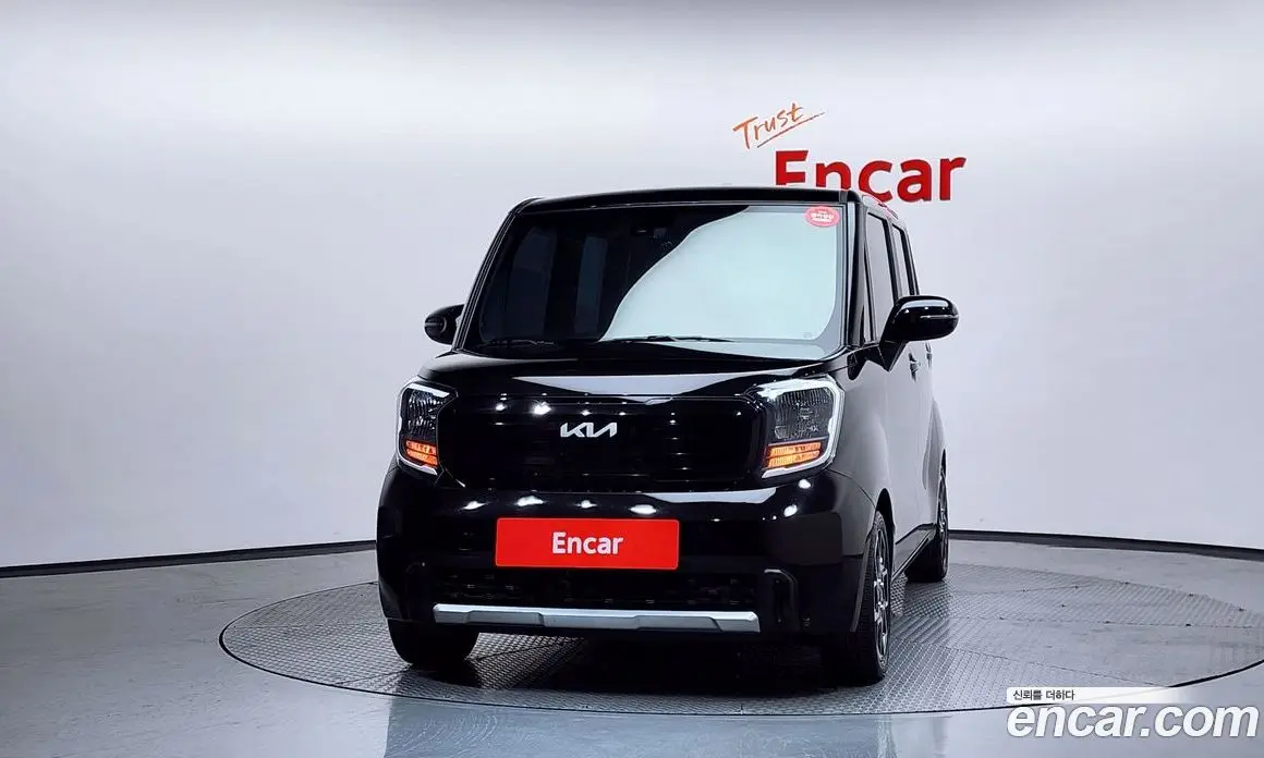 Kia Ray 2023 1.0 автомат (гидро), фото 3