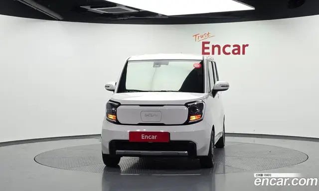 Kia Ray 2024 0.1 автомат (гидро), миниатюра 3