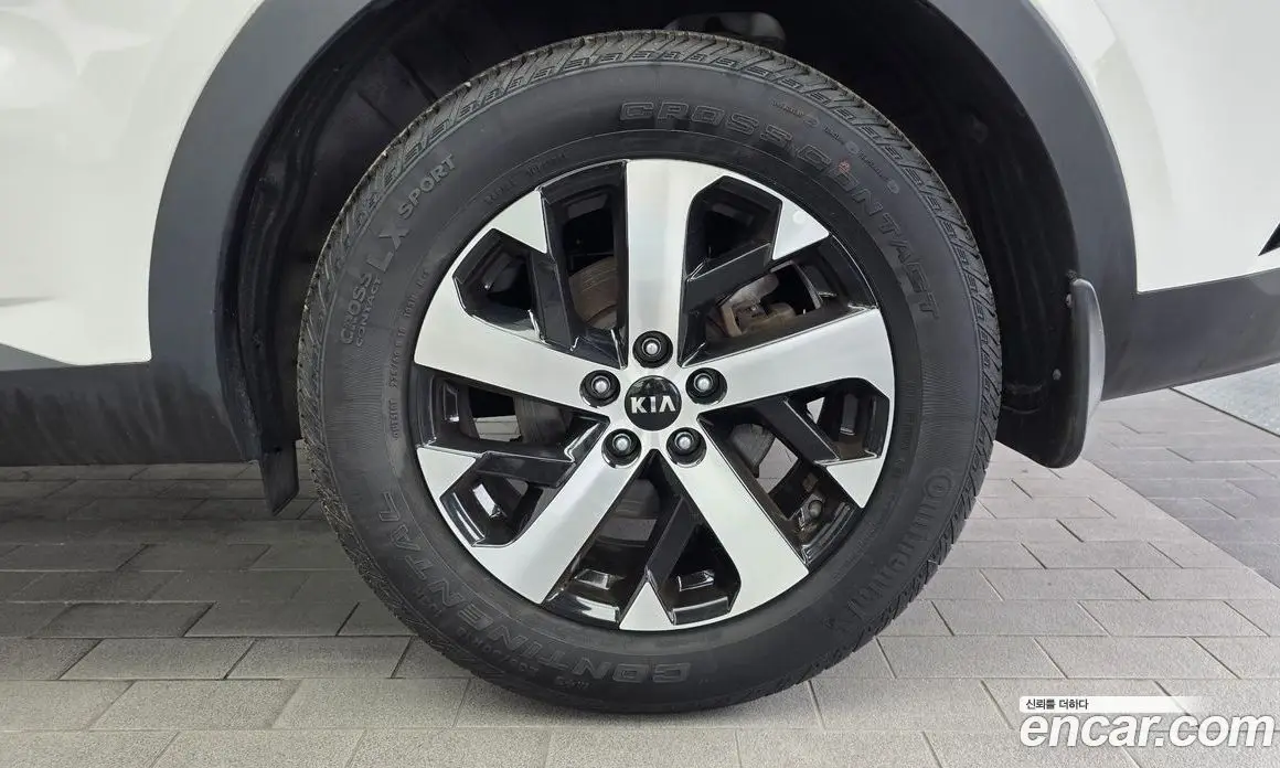 Kia Sorento 2021 2.2 автомат (гидро), фото 7 Kia Sorento 2021 2.2 автомат (гидро), фото 7