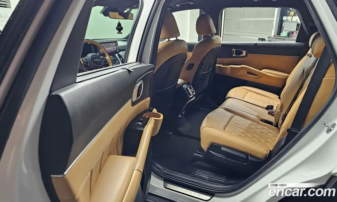 Kia Sorento 2022 1.6 автомат (гидро), фото 16