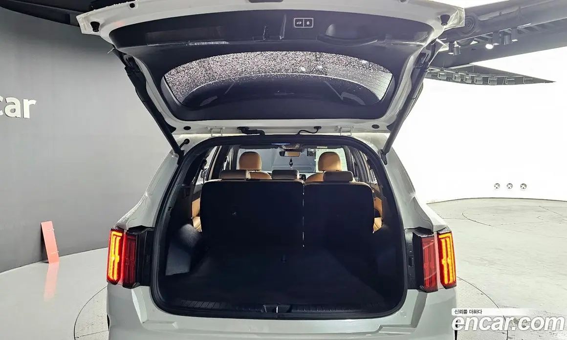 Kia Sorento 2022 1.6 автомат (гидро), фото 26