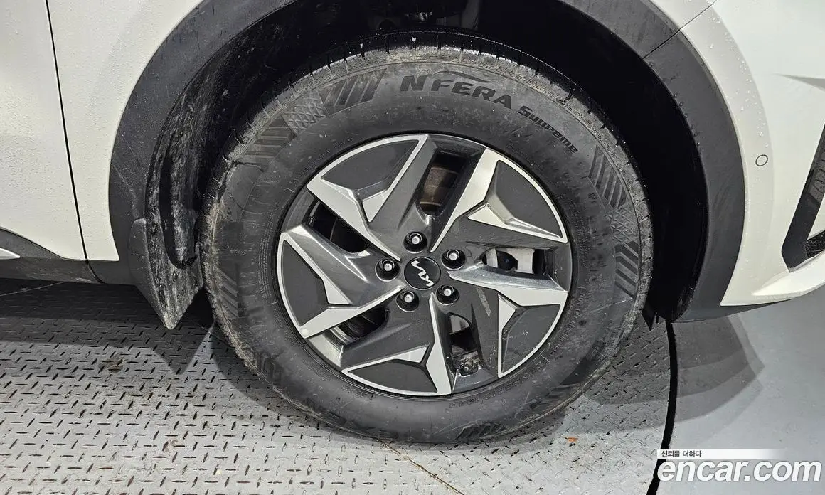 Kia Sorento 2022 1.6 автомат (гидро), фото 7