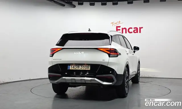 Kia Sportage 2022 1.6 автомат (гидро), миниатюра 4