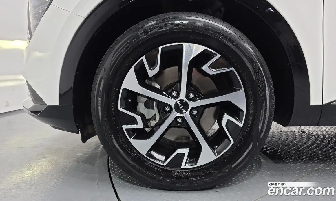 Kia Sportage 2022 1.6 автомат (гидро), фото 5