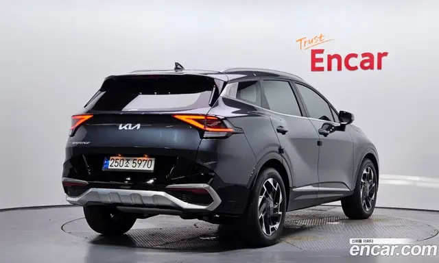 Kia Sportage 2022 1.6 автомат (гидро), миниатюра 2