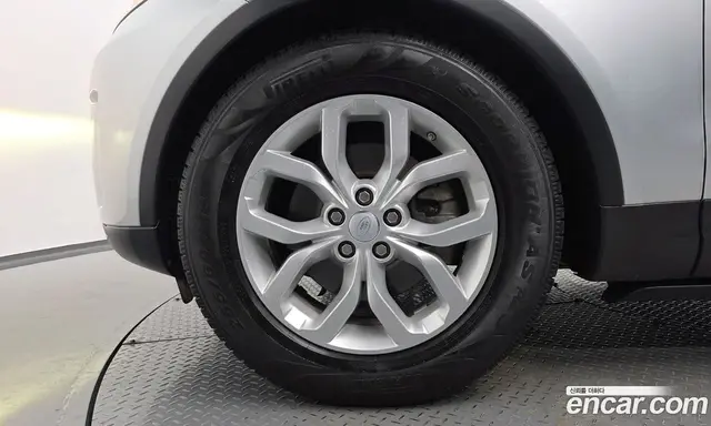 Land Rover Discovery 2018 2.0 автомат (гидро), миниатюра 4
