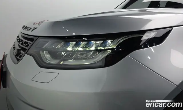 Land Rover Discovery 2018 2.0 автомат (гидро), миниатюра 7