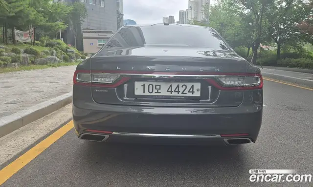 Lincoln Continental 2017 3.0 автомат (гидро), миниатюра 4 Lincoln Continental 2017 3.0 автомат (гидро), миниатюра 4