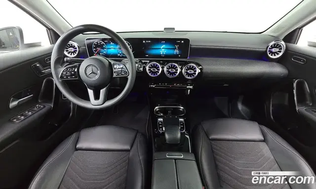 Mercedes-Benz A-Class 2020 2.0 автомат (гидро), миниатюра 7