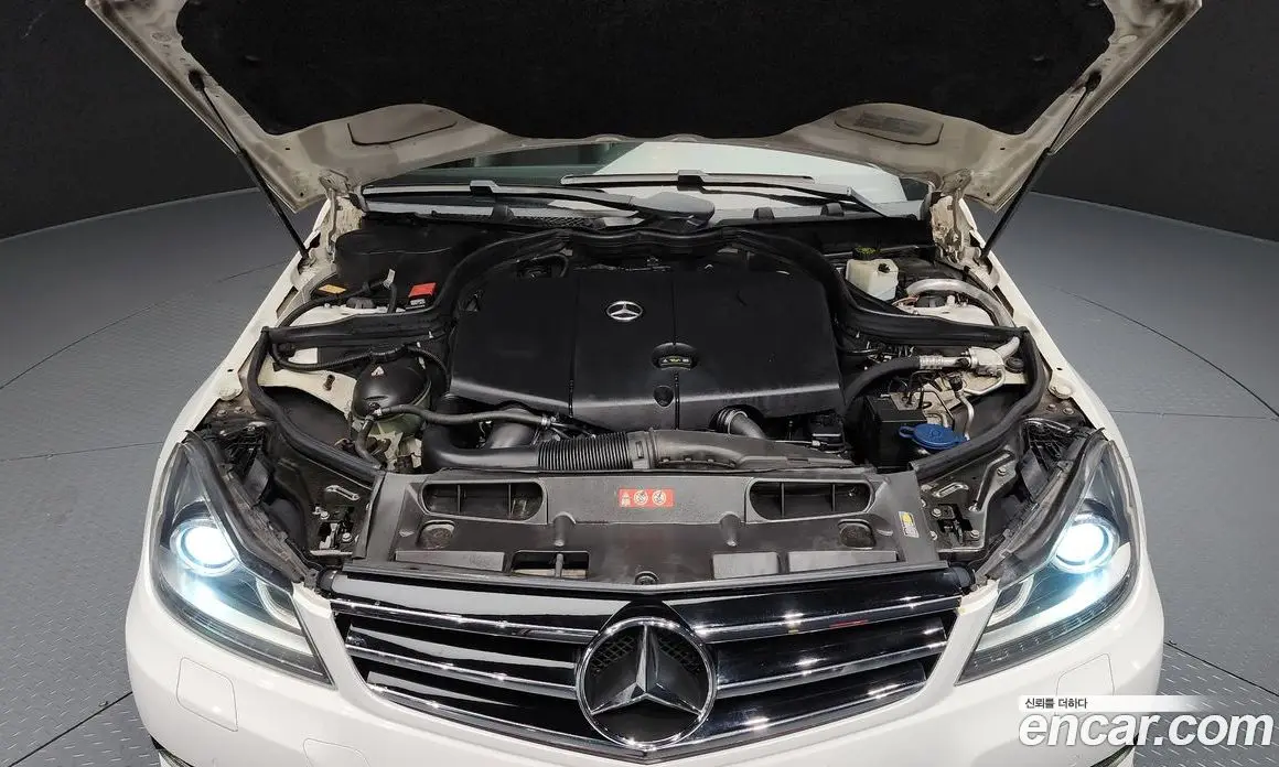 Mercedes-Benz C-Class 2014 2.1 автомат (гидро), фото 6 Mercedes-Benz C-Class 2014 2.1 автомат (гидро), фото 6
