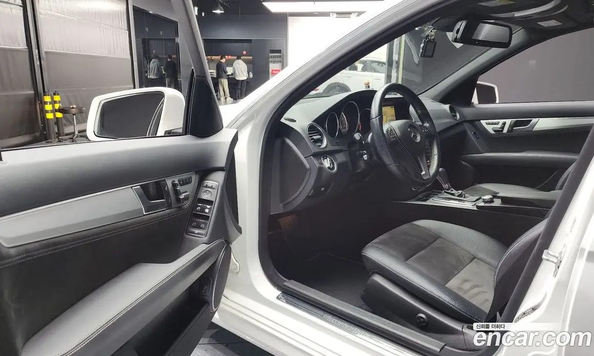 Mercedes-Benz C-Class 2014 2.1 автомат (гидро), фото 10 Mercedes-Benz C-Class 2014 2.1 автомат (гидро), фото 10