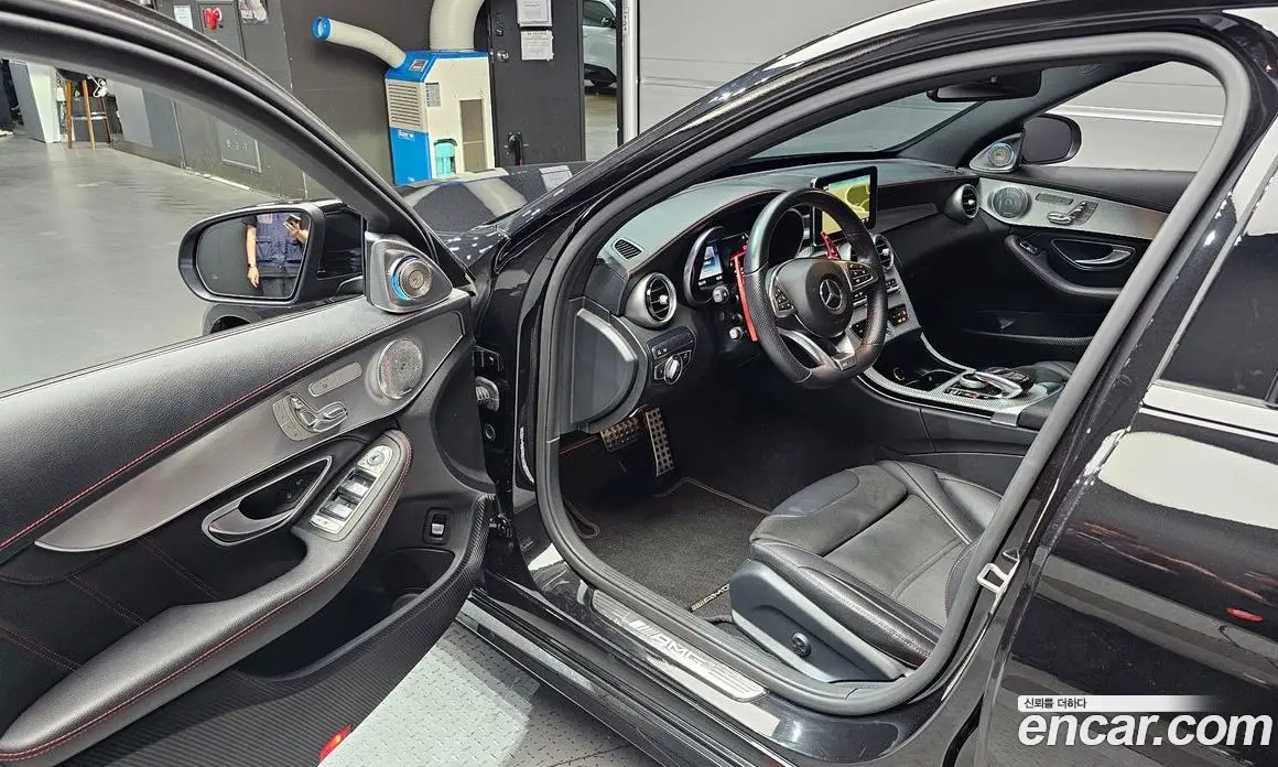 Mercedes-Benz C-Class 2017 3.0 автомат (гидро), фото 13