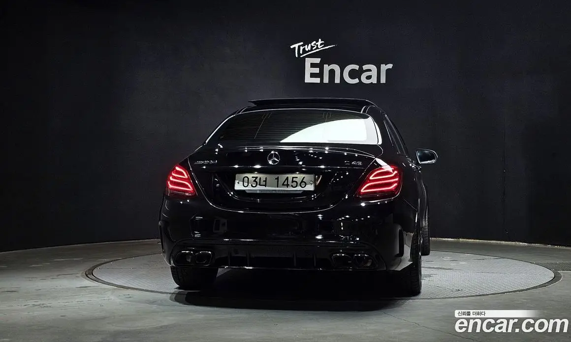 Mercedes-Benz C-Class 2017 3.0 автомат (гидро), фото 4
