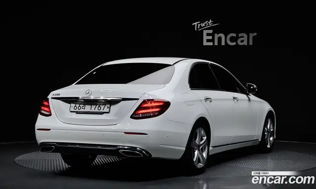 Mercedes-Benz E-Class 2016 2.0 автомат (гидро), миниатюра 2