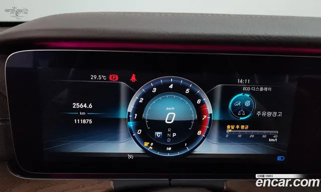 Mercedes-Benz E-Class 2019 2.0 автомат (гидро), миниатюра 11