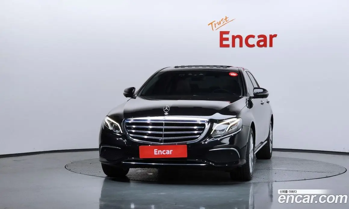 Mercedes-Benz E-Class 2019 2.0 автомат (гидро), фото 3