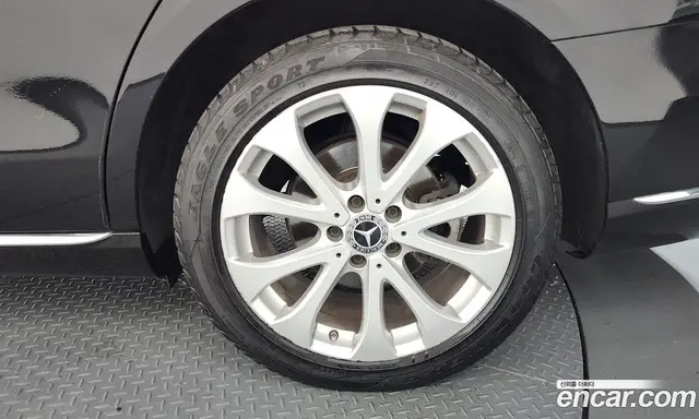 Mercedes-Benz E-Class 2019 2.0 автомат (гидро), миниатюра 7