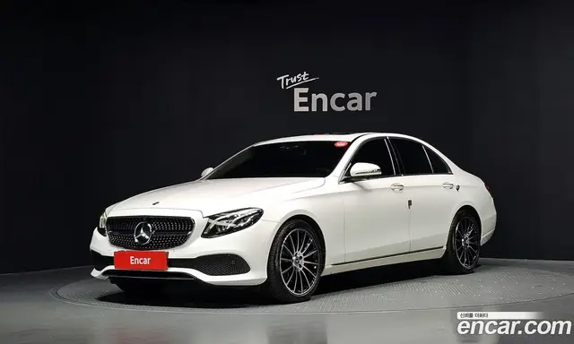 Mercedes-Benz E-Class, 2019, 87 825 км