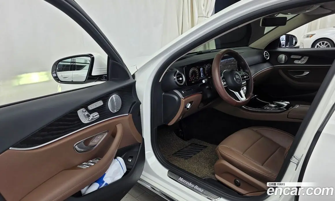 Mercedes-Benz E-Class 2019 2.0 автомат (гидро), фото 13