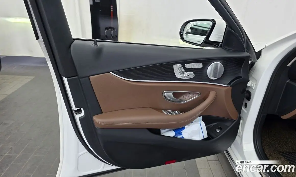 Mercedes-Benz E-Class 2019 2.0 автомат (гидро), фото 14