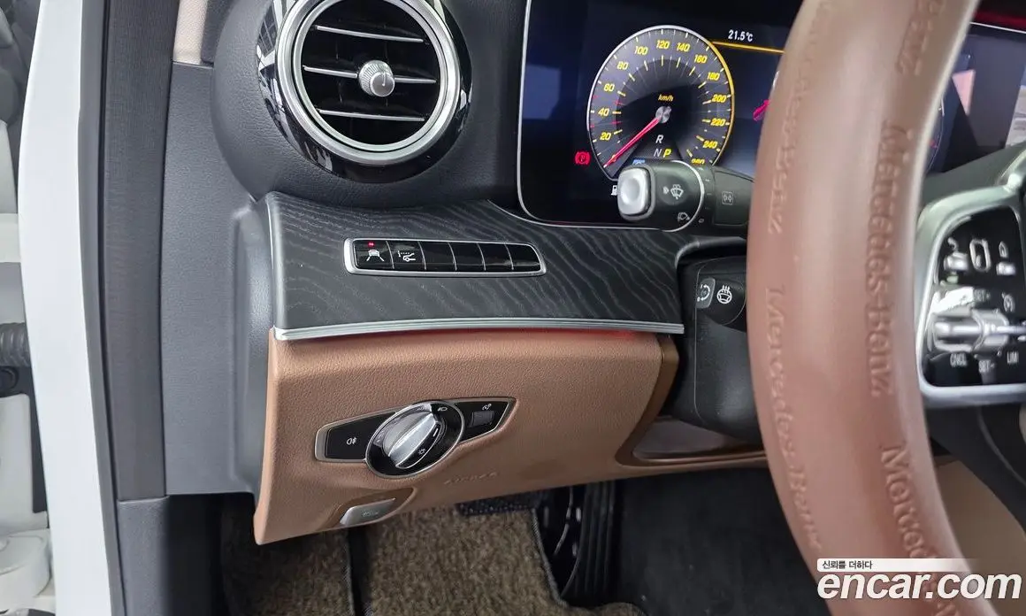 Mercedes-Benz E-Class 2019 2.0 автомат (гидро), фото 22