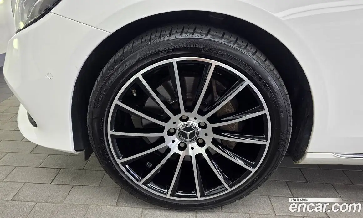 Mercedes-Benz E-Class 2019 2.0 автомат (гидро), фото 5