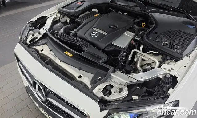 Mercedes-Benz E-Class 2019 2.0 автомат (гидро), миниатюра 6