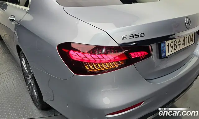 Mercedes-Benz E-Class 2022 2.0 автомат (гидро), миниатюра 9