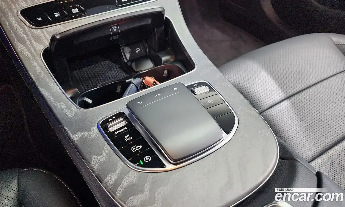 Mercedes-Benz E-Class 2023 2.0 автомат (гидро), фото 9