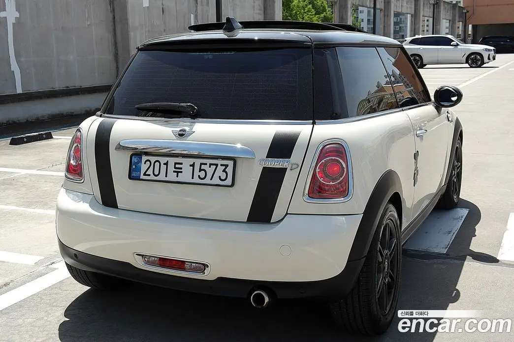 Mini Cooper 2013 2.0 автомат (гидро), фото 2 Mini Cooper 2013 2.0 автомат (гидро), фото 2
