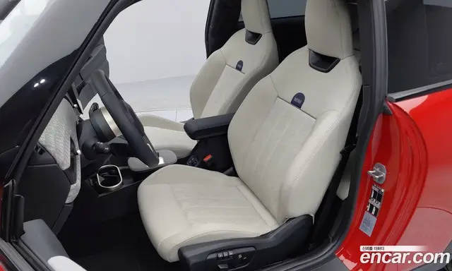 Mini Cooper 2025 2.0 автомат (гидро), миниатюра 10 Mini Cooper 2025 2.0 автомат (гидро), миниатюра 10